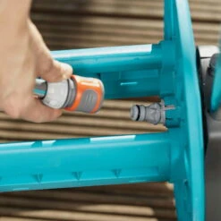 Schlauchwagen AquaRoll S, Gardena, Schlauchlängen Bis 15 M 15 Schlauchwagen AquaRoll S, Gardena, Schlauchlängen Bis 15 M -Stilvoller Gartenbedarfsladen 0930200441 Schlauchwagen Aqua Roll S Set kpl mit 20m Schlauch und Systemteilen 7 61594